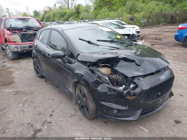 Salvage Ford Fiesta Image