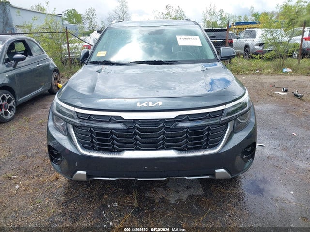 Kia Seltos S