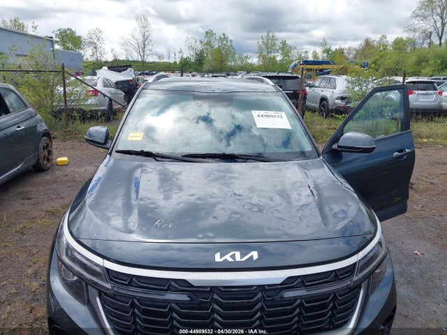 Kia Seltos S