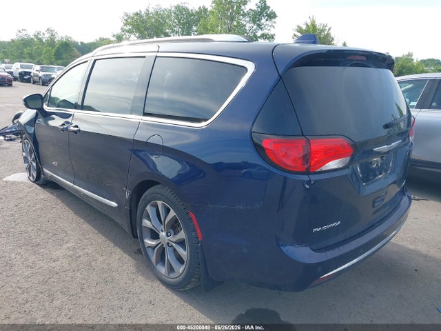 Chrysler Pacifica Limited