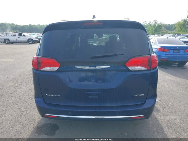 Chrysler Pacifica Limited