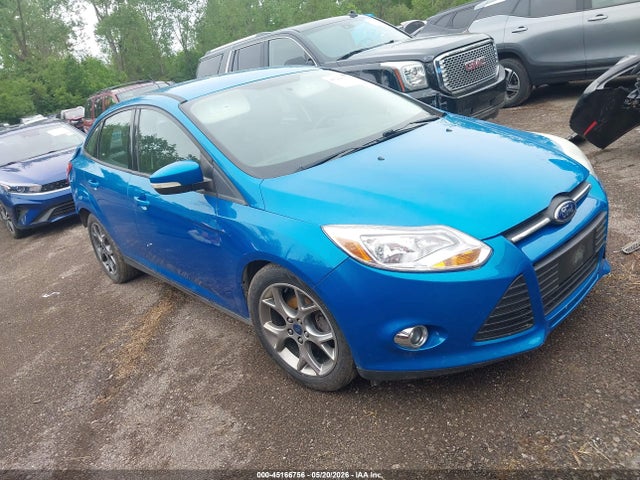 Salvage Ford Focus Image