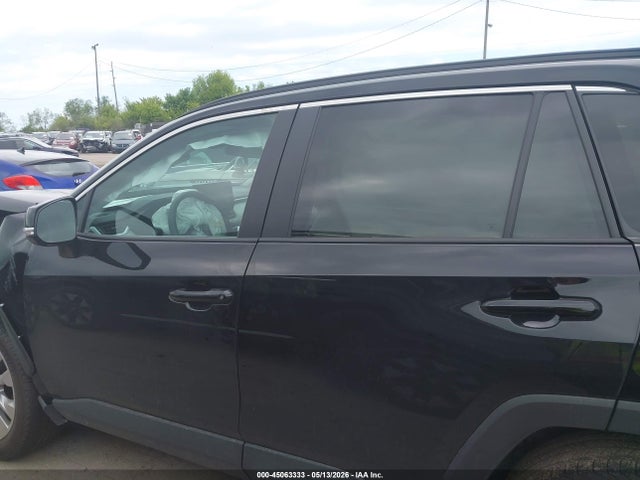 Toyota RAV4 Xle Premium