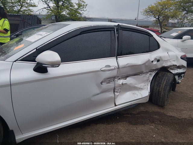 Toyota Camry Xse