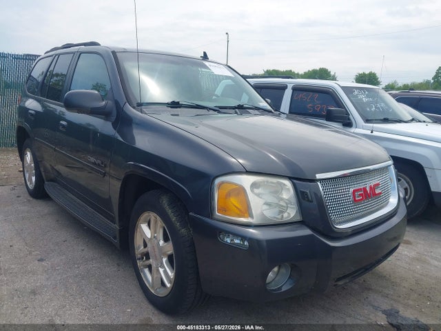 Salvage GMC Envoy Image