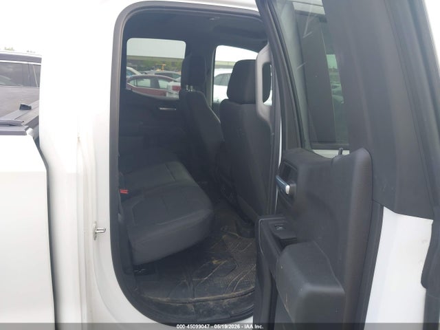 Chevrolet Silverado 1500 4wd  Standard Bed Custom