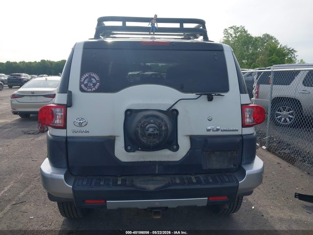 Toyota FJ Cruiser