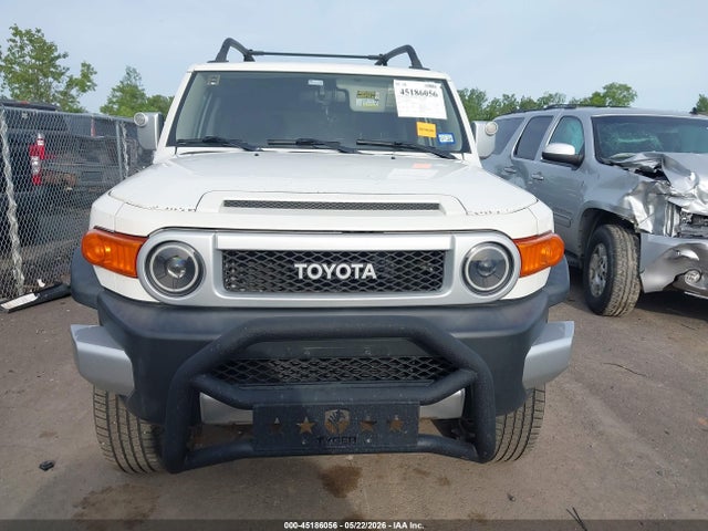 Toyota FJ Cruiser
