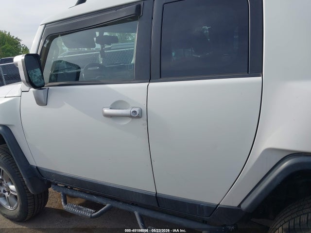 Toyota FJ Cruiser