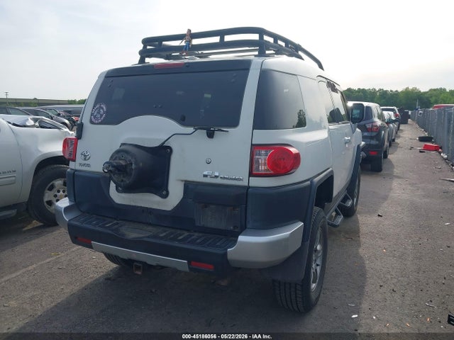 Toyota FJ Cruiser