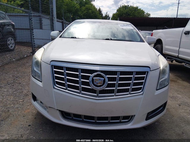 Cadillac XTS Standard