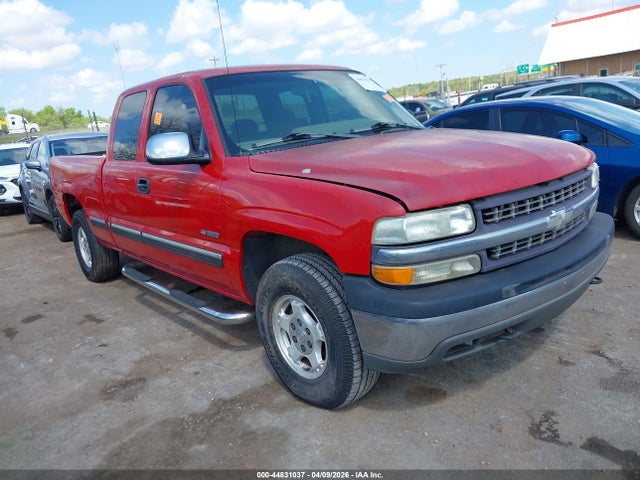 Salvage Chevrolet Silverado 1500 Image