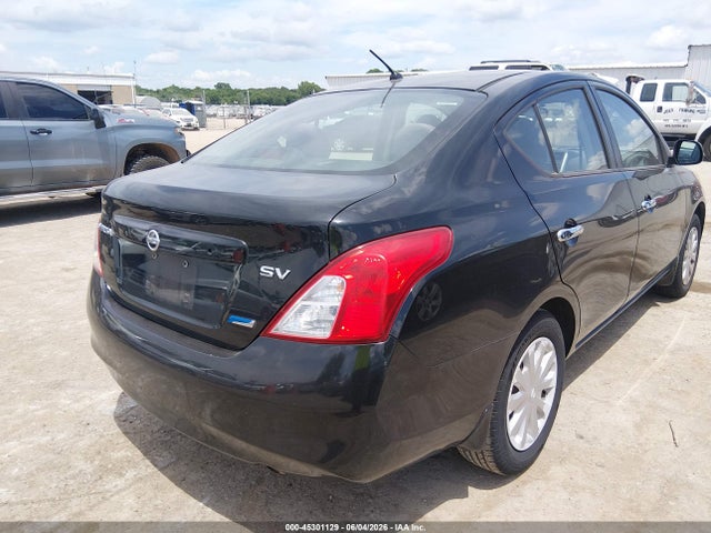 Nissan Versa 1.6 Sv