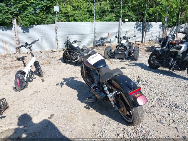 Harley-Davidson Xl883 Superlow