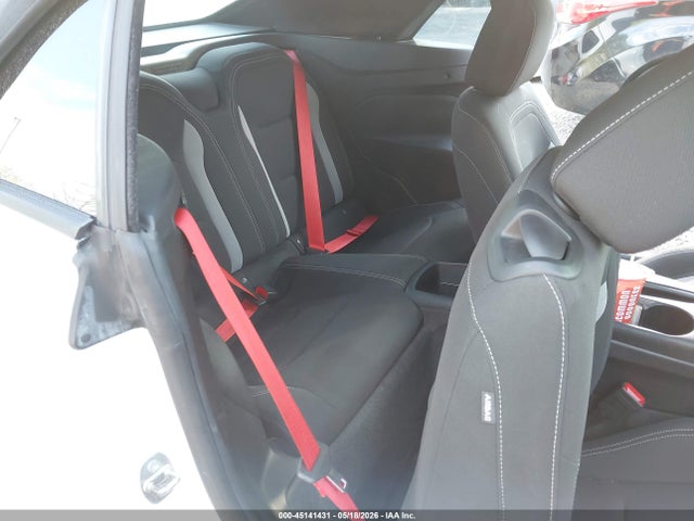 Chevrolet Camaro Rwd  1lt