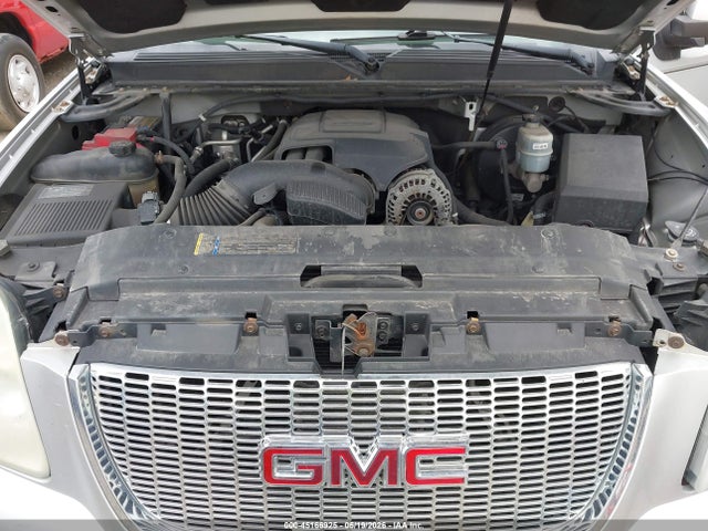 GMC Yukon Slt