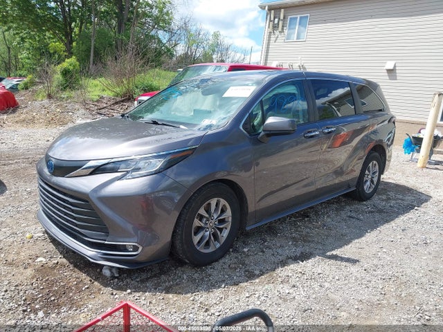 Toyota Sienna Xle