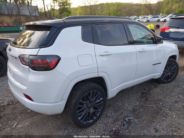 Jeep Compass High Altitude 4x4