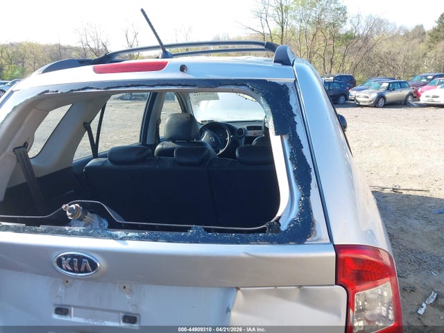 Kia Rondo Ex V6