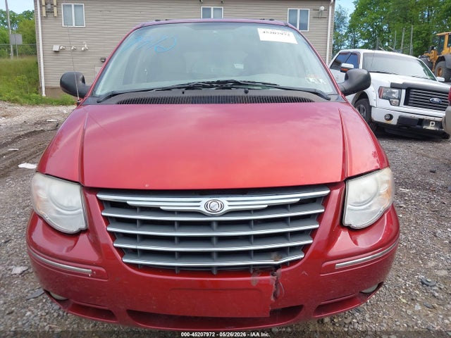 Chrysler Town & Country Touring