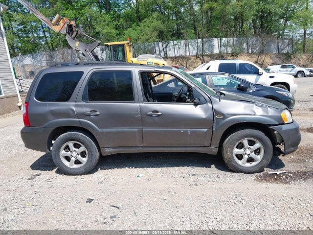 Mazda Tribute S