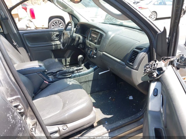 Mazda Tribute S