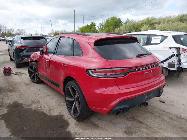 Porsche Macan S