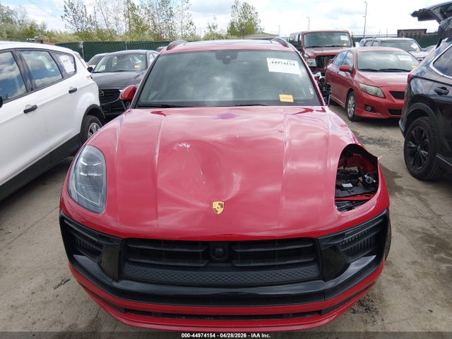 Porsche Macan S