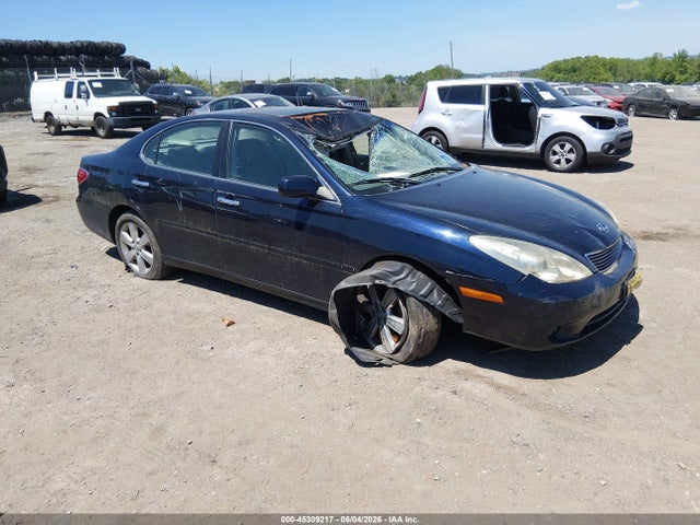 Salvage Lexus Es Image