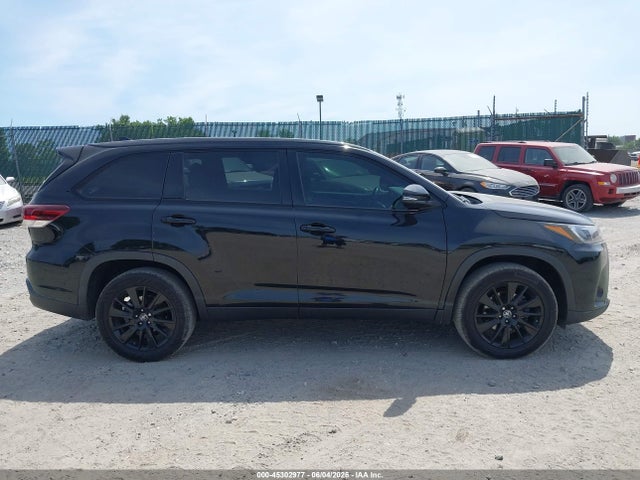 Toyota Highlander Se
