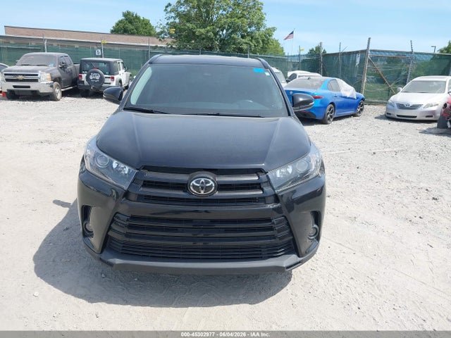 Toyota Highlander Se