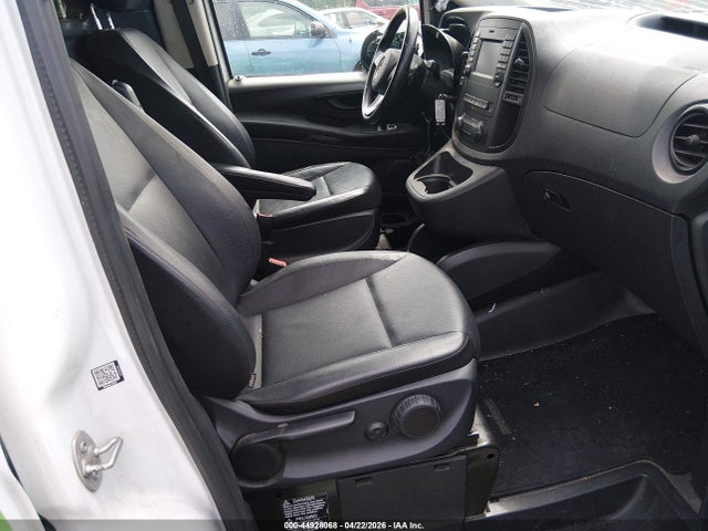 Mercedes-Benz Metris