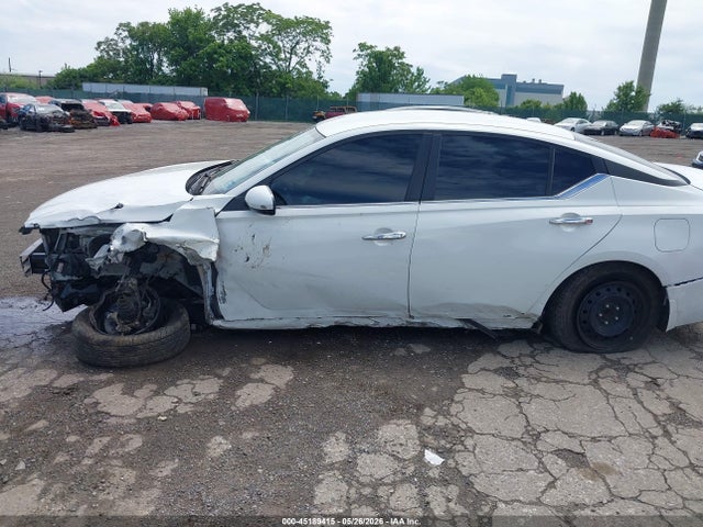 Nissan Altima 2.5 S