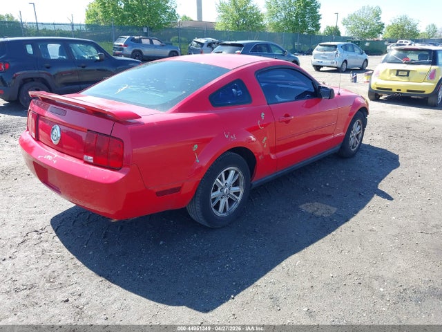 Ford Mustang V6