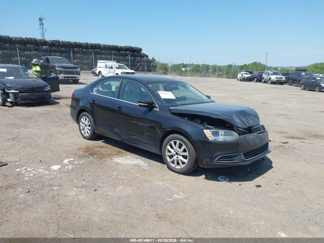 Salvage Volkswagen Jetta Image