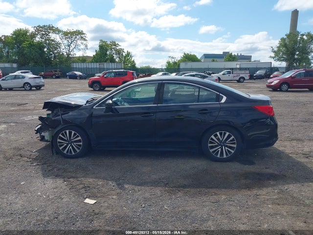 Subaru Legacy 2.5i Premium