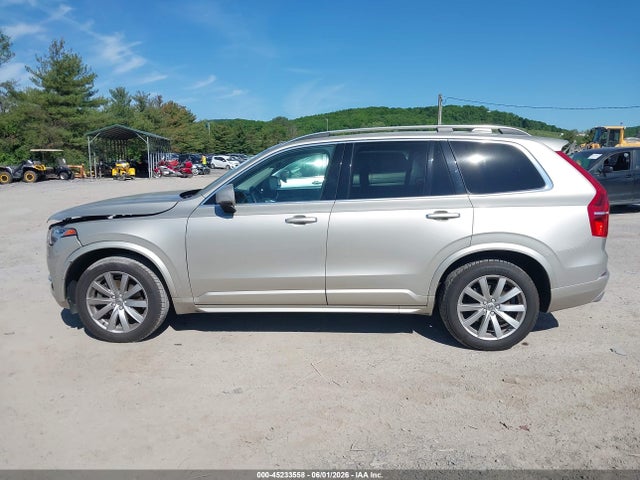 Volvo XC90 T6 Momentum