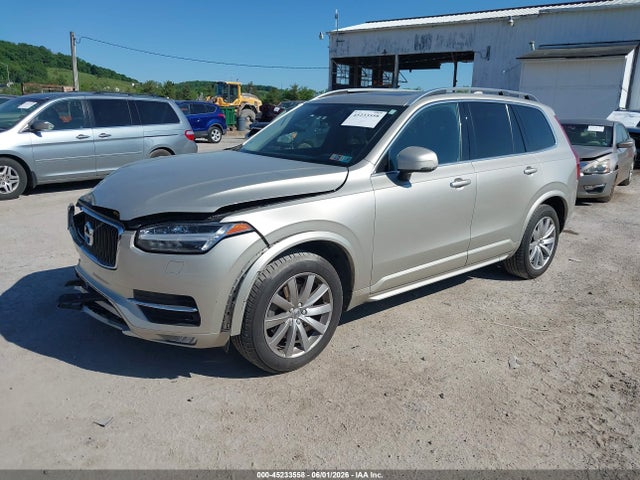 Volvo XC90 T6 Momentum