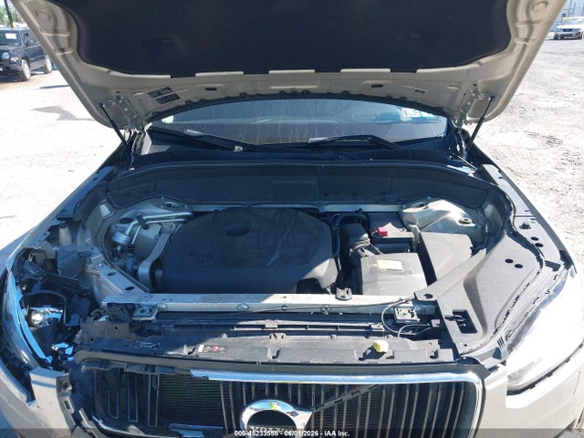 Volvo XC90 T6 Momentum