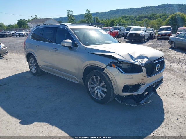 Salvage Volvo XC90 Image
