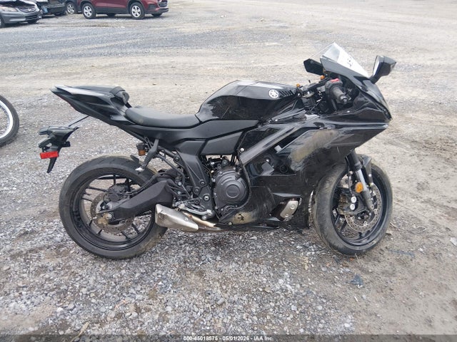 Yamaha Yzfr7