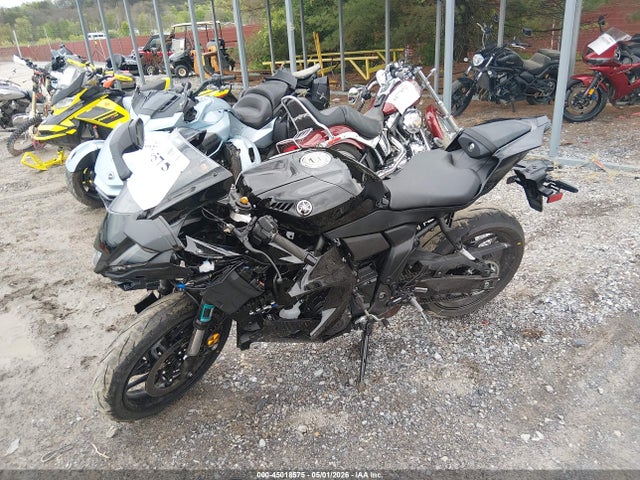 Yamaha Yzfr7