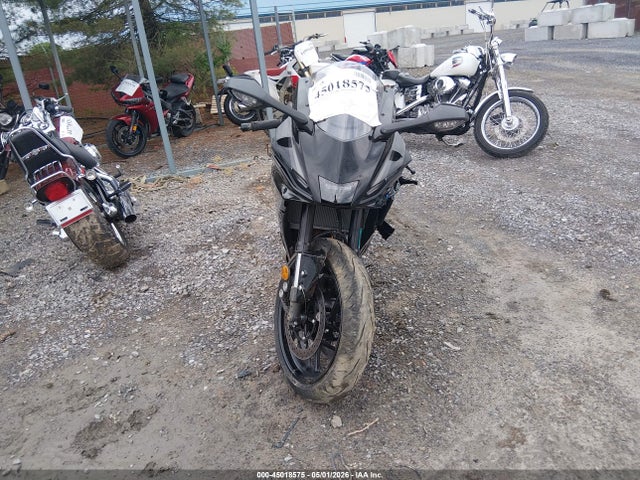 Yamaha Yzfr7