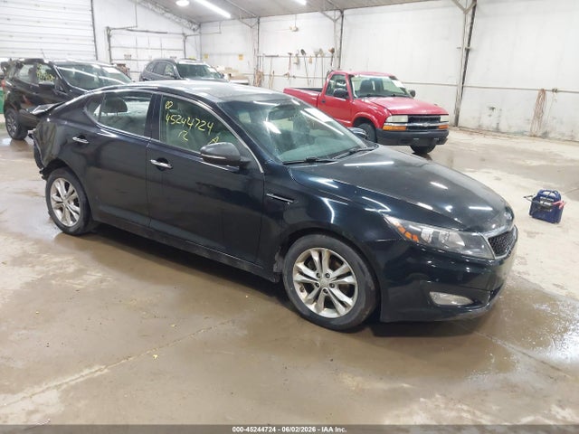 Salvage Kia Optima Image
