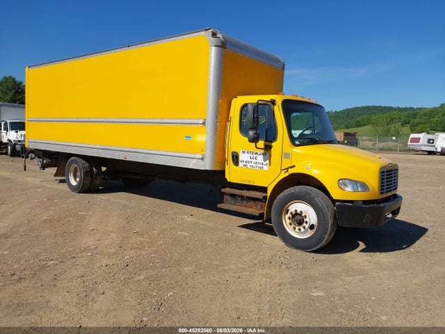 Salvage Freightliner M2 106 Image