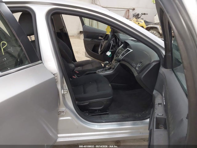 Chevrolet Cruze 1lt Auto