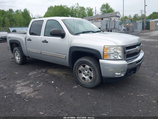 Salvage Chevrolet Silverado 1500 Image