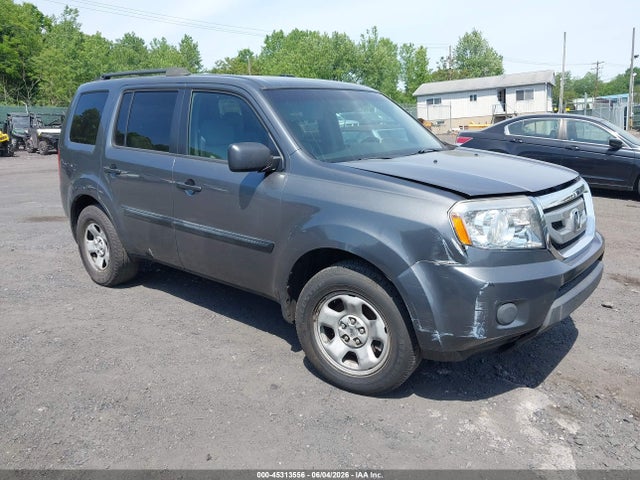 Salvage Honda Pilot Image