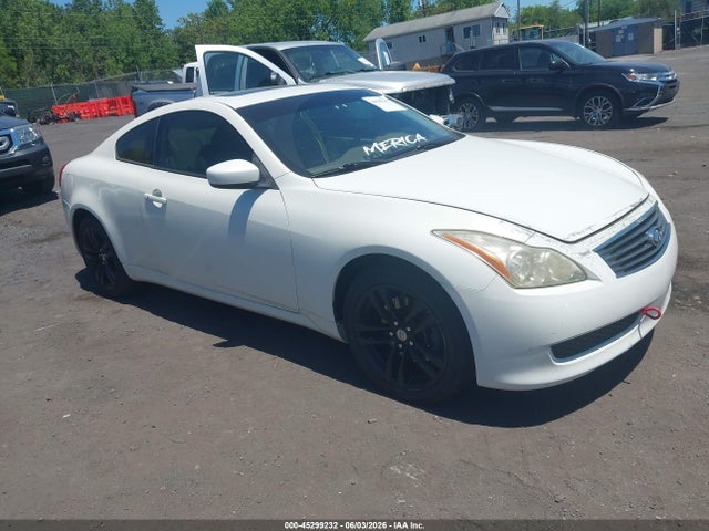 Salvage INFINITI G37x Image