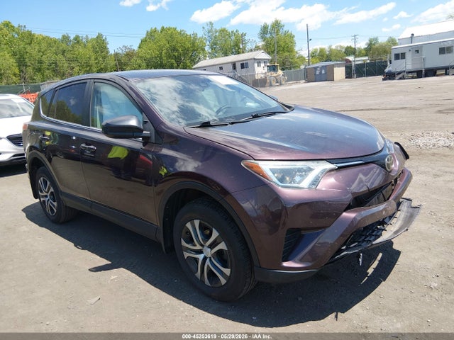 Salvage Toyota RAV4 Image